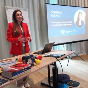 f6f7f8d0-d2c8-4726-918a-19e6d7e084eb